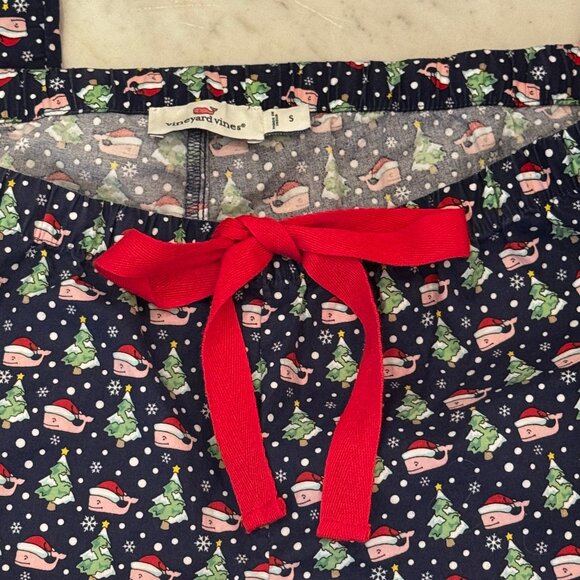 Like new! Vineyard Vines Holiday Pajama Pants Size Small - Picture 7 of 10